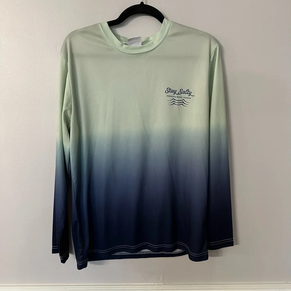 Spicy Tuna Coastal Outfitter Men’s Long Sleeve Stay Salty Swim Shirt Sz M GUC